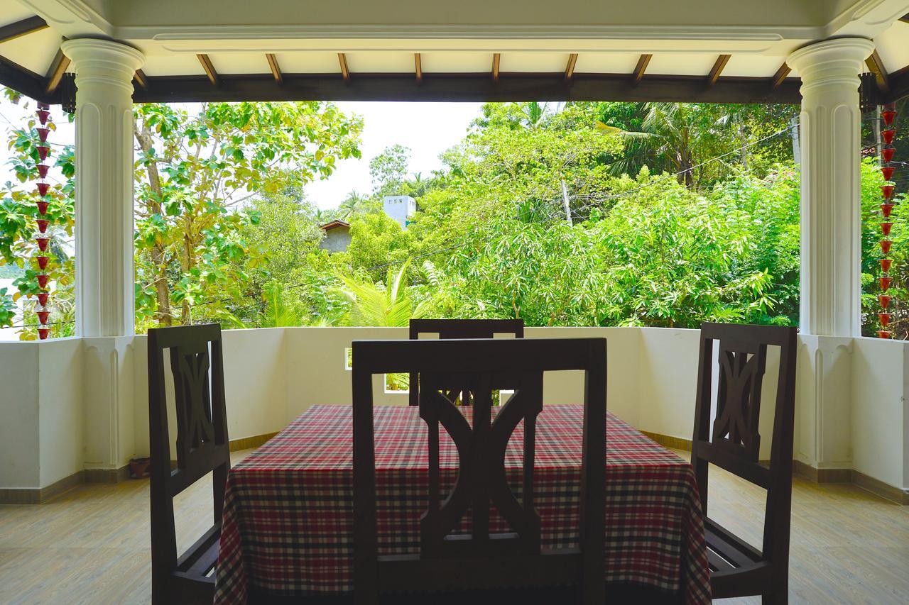 Hotel Dream House Dikwella Exterior foto
