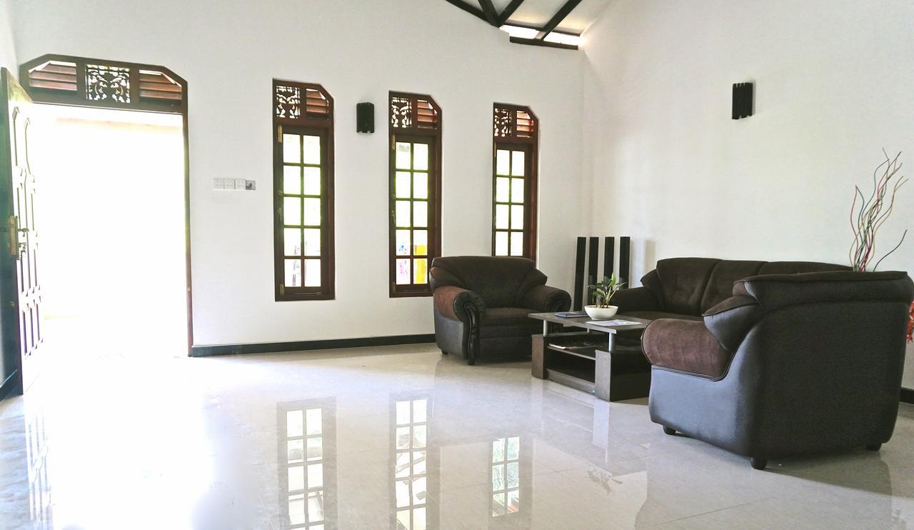 Hotel Dream House Dikwella Exterior foto